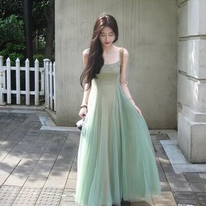 Elegant Green Maxi Dress
